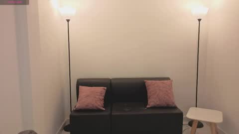 Camila online show from April 18, 2:48 am