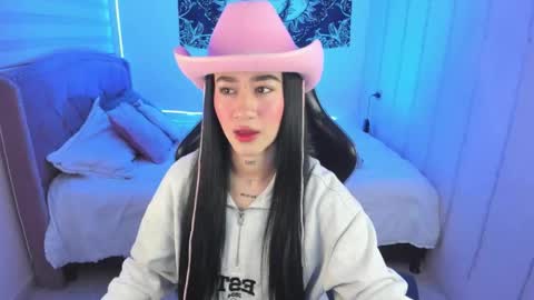 Snapshot of camiilaatorres chatting on October 9, 6:50 pm camila online show from October 9, 6:50 pm
