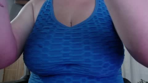 Snapshot of camila1912 chatting on January 14, 1:26 am camila online show from January 14, 1:26 am