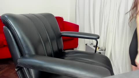 Cami online show from December 31, 2:08 am