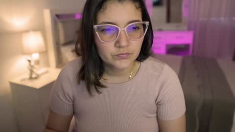 Camila buitrago online show from January 3, 10:08 pm