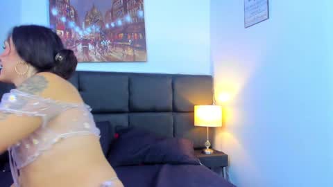  s online show from January 17, 11:59 am