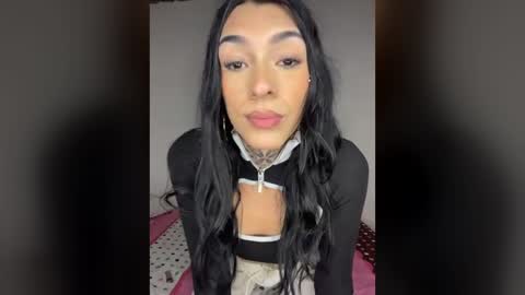  s online show from March 27, 2:39 am