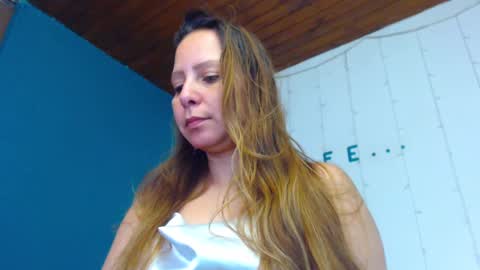 camila online show from January 12, 12:44 pm