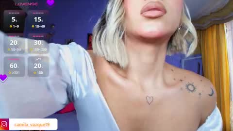 Cami vazques online show from January 17, 8:44 pm