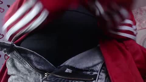 Snapshot of camila_pandora_ch chatting on February 9, 11:25 am Cami online show from February 9, 11:25 am