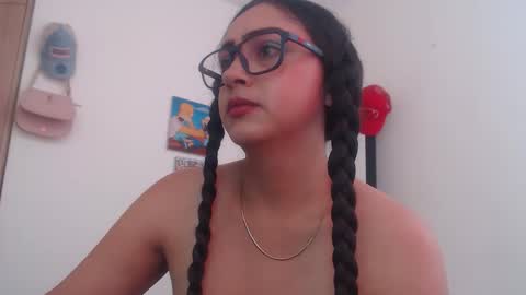 camila_rouswhyth online show from February 9, 6:23 pm