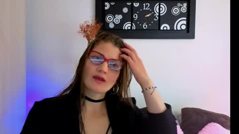 Camila ventura online show from December 14, 7:07 pm