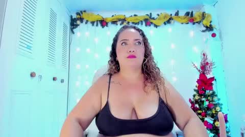 camilaa foxxx online show from December 27, 12:39 am