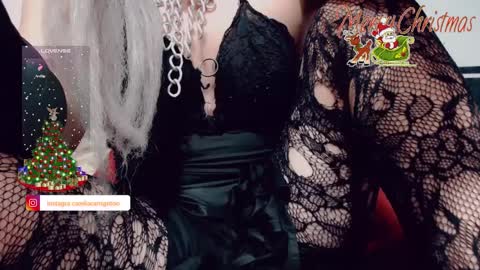 Snapshot of camilacarrington chatting on December 5, 2:09 am camila online show from December 5, 2:09 am