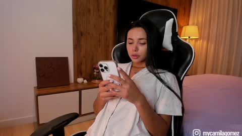 Camila online show from October 16, 2:12 am