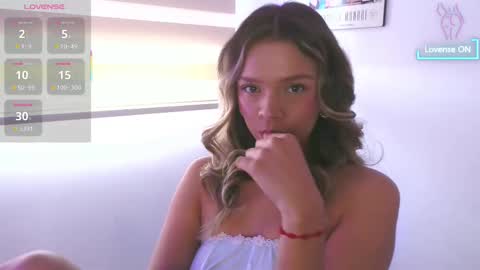 Camila Monroee  online show from October 8, 2:04 pm