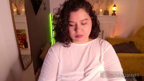 Snapshot of camilapastel chatting on August 3, 6:33 pm Camila OF camilapastel online show from August 3, 6:33 pm