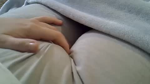 flash 50 tokens BIG CLIT  tits pussy. masturbation big clit 150 tokens fingers inside pussy 1000 tk  pump big clit 300 tk online show from September 15, 4:07 pm