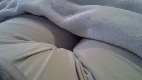 flash 50 tokens BIG CLIT  tits pussy. masturbation big clit 150 tokens fingers inside pussy 1000 tk  pump big clit 300 tk online show from November 24, 3:23 pm