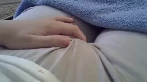 flash 50 tokens BIG CLIT  tits pussy. masturbation big clit 150 tokens fingers inside pussy 1000 tk  pump big clit 300 tk online show from February 24, 3:32 pm
