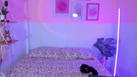 Camila  online show from September 23, 11:46 am