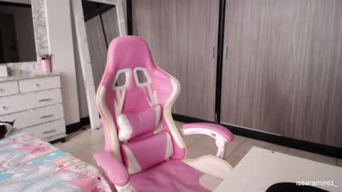 X IGcamiryan01 online show from November 15, 6:26 pm