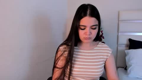 Camila online show from January 16, 8:14 pm