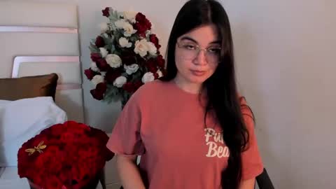 Snapshot of camilasofiia chatting on February 19, 12:14 am Camila online show from February 19, 12:14 am