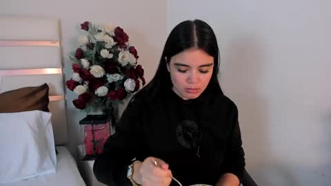 Snapshot of camilasofiia chatting on March 11, 7:47 pm Camila online show from March 11, 7:47 pm