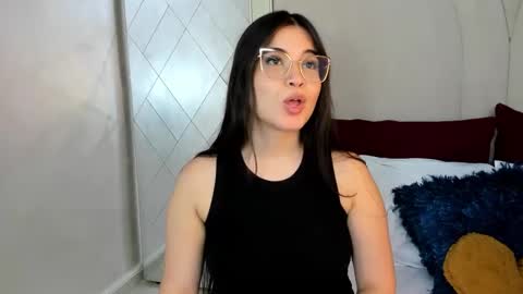 Snapshot of camilasofiia chatting on September 10, 8:31 pm Camila online show from September 10, 8:31 pm