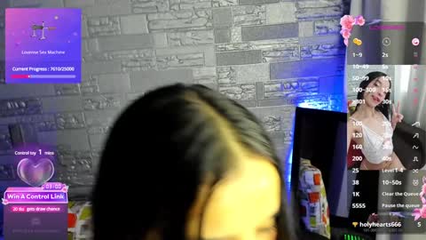 Snapshot of camilavill chatting on January 4, 5:16 am CamilaVill online show from January 4, 5:16 am