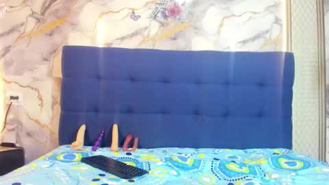 Snapshot of camilavualteros chatting on January 9, 8:21 pm camilavualteros online show from January 9, 8:21 pm