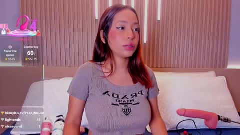 camile_cute online show from September 9, 8:52 pm