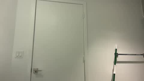 Snapshot of camiliakxoxo chatting on October 26, 11:05 am camiliakxoxo online show from October 26, 11:05 am