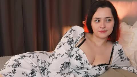 Camilla online show from February 22, 8:51 pm