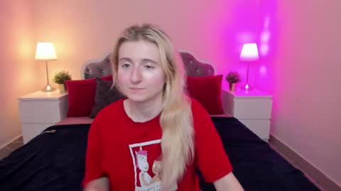 camilladreamer online show from November 3, 4:41 pm