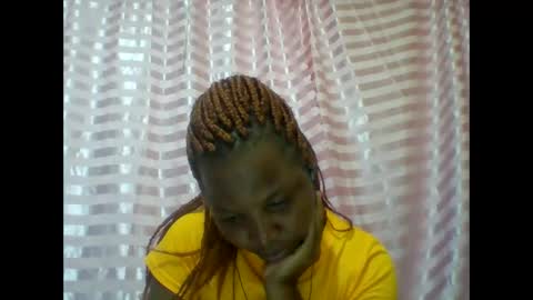 camillah_sweet online show from April 6, 6:20 pm