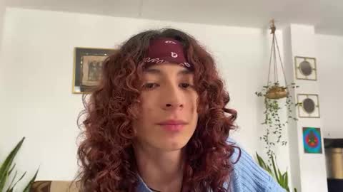 Snapshot of camille_delrey chatting on May 15, 4:47 pm Camille online show from May 15, 4:47 pm