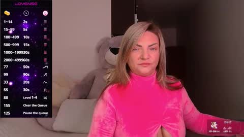 Camille Game online show from October 5, 9:02 pm