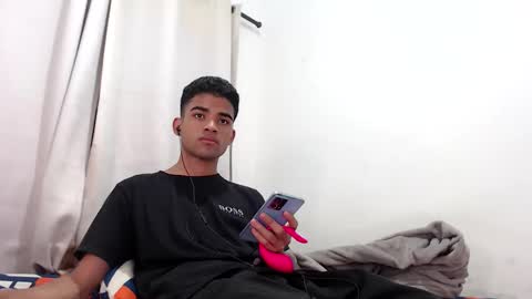 camillo_beischel_ online show from September 16, 7:59 pm