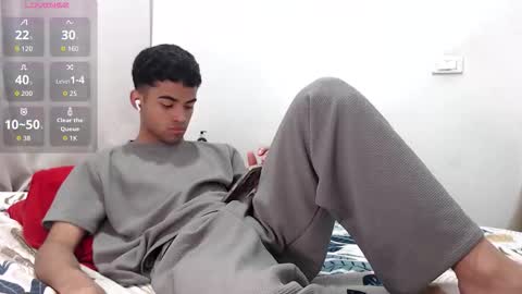 camillo_beischel_ online show from January 11, 7:08 pm