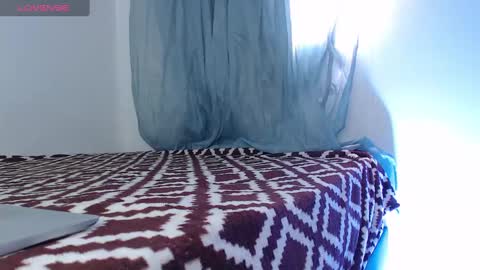 camilo_contre21 online show from December 17, 7:26 pm