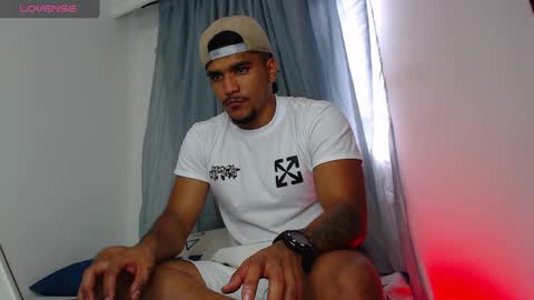 camilo_contre21 online show from December 27, 8:18 pm