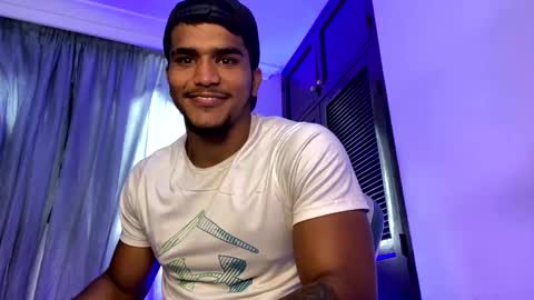 camilo_contre21 online show from February 10, 8:31 pm