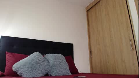 camilo_contre21 online show from September 30, 6:57 pm