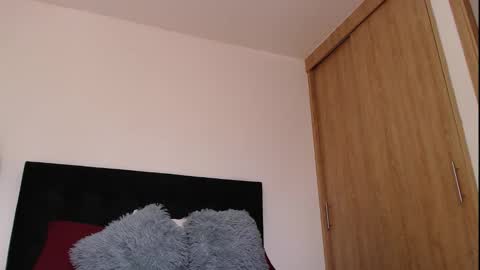 camilo_contre21 online show from October 2, 6:04 pm