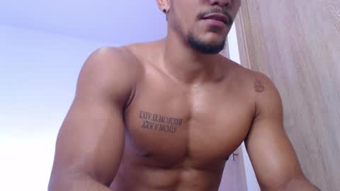 camilo_contre21 online show from March 7, 9:23 pm