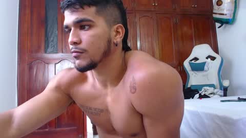 Snapshot of camilo_contre21 chatting on July 13, 6:55 pm camilo_contre21 online show from July 13, 6:55 pm