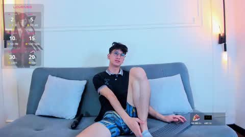 Snapshot of camilo_stark chatting on October 17, 3:31 am Camilo online show from October 17, 3:31 am