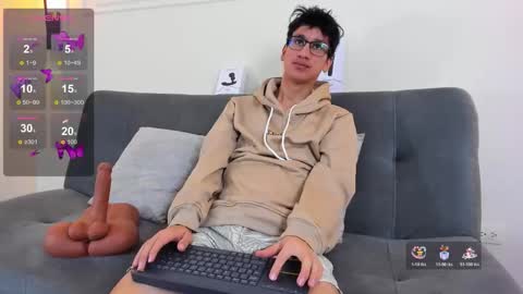 Camilo online show from November 25, 3:28 am