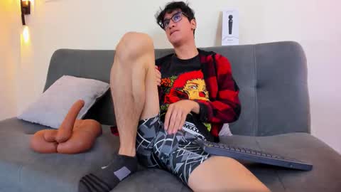 Camilo online show from December 17, 3:23 am