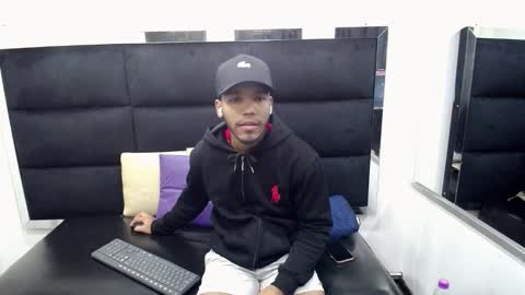 camilobuck online show from October 26, 2:28 am