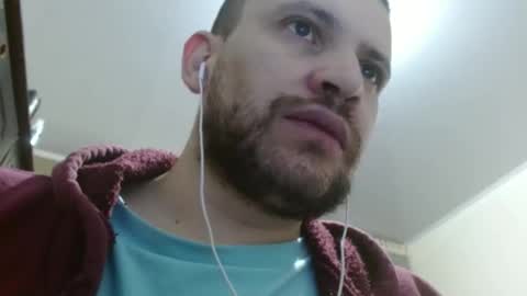 Snapshot of camiloking17 chatting on January 14, 7:00 pm camilo online show from January 14, 7:00 pm