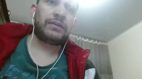 Snapshot of camiloking17 chatting on January 22, 9:24 am camilo online show from January 22, 9:24 am